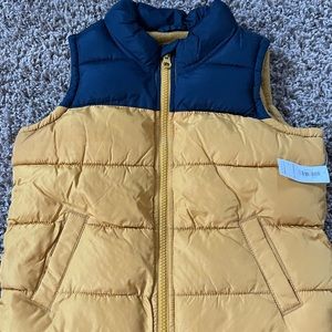 Boys Old Navy Vest